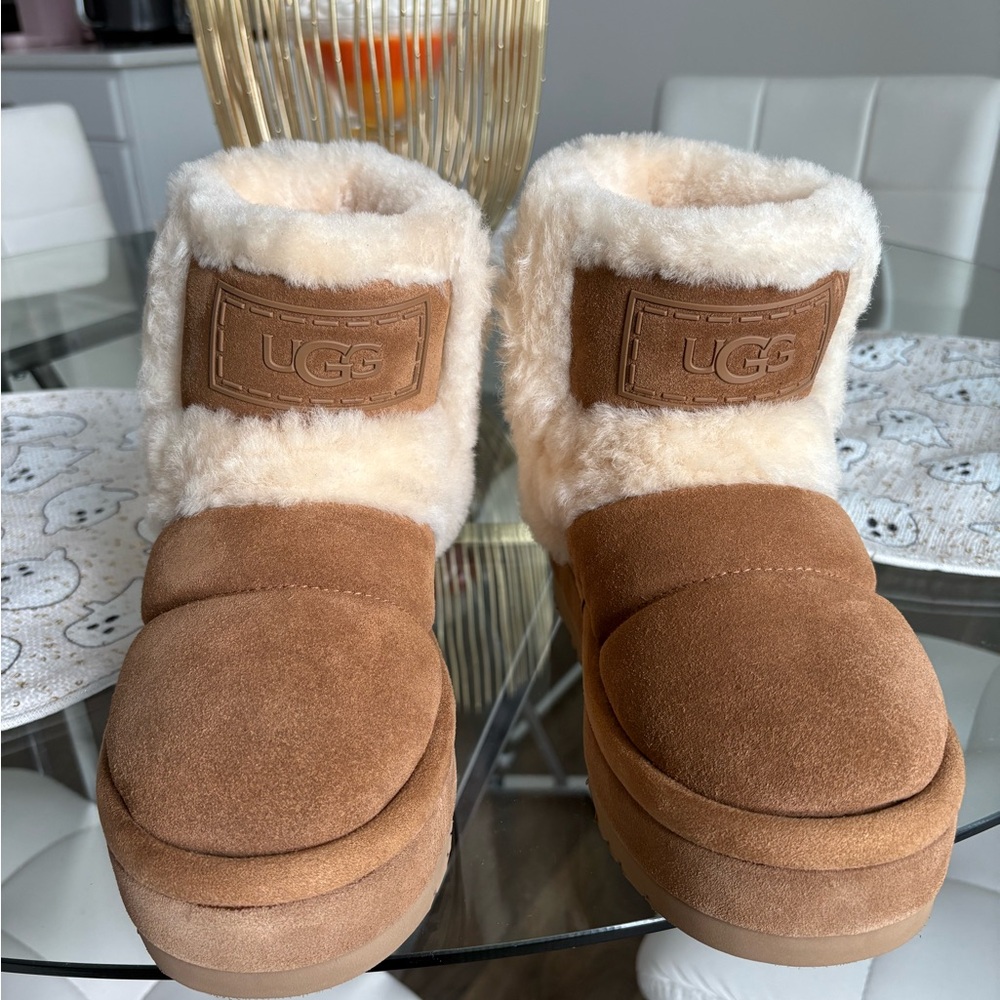 UGG Classic Chillapeak Boot